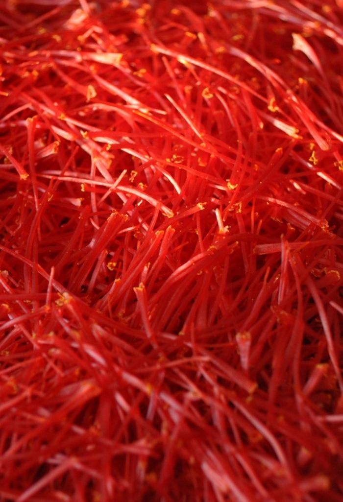 GuteSachen_Safranoleum_PannonischerSafran_handgepflueckt_Bio_3_20220224